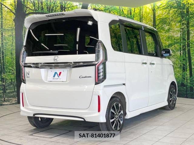 Honda N BOX CUSTOM 2017-11 364843-17