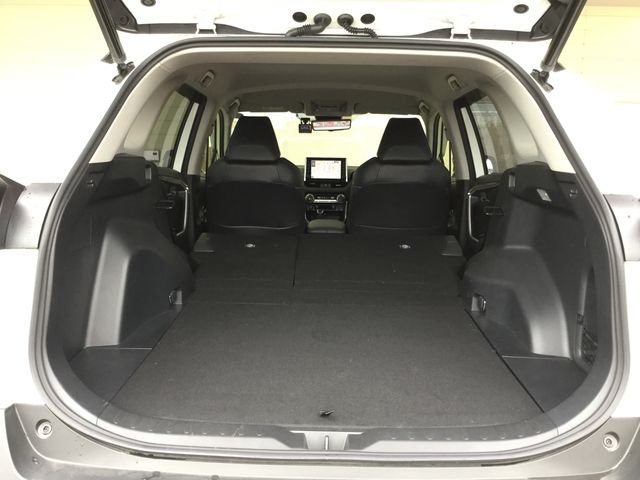Toyota RAV4 2021-04 4428-22