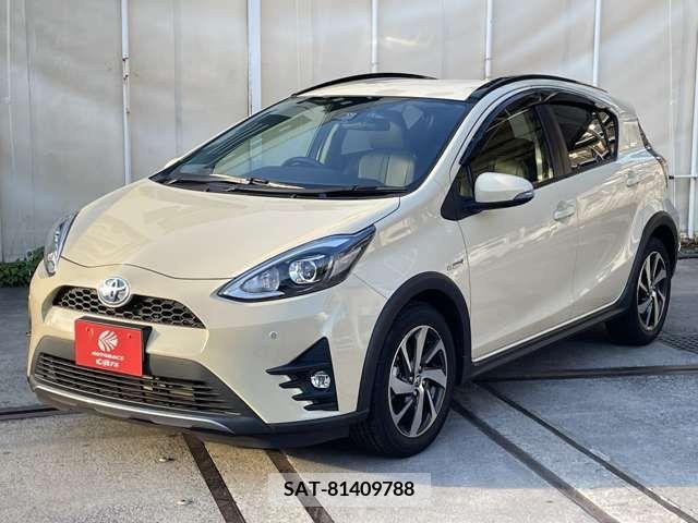 Toyota AQUA 2017-08 377473-4
