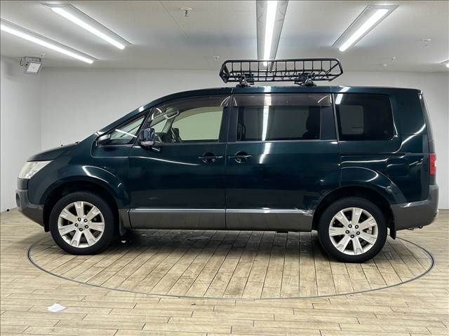 Mitsubishi DELICA D5 2013-02 185297-13