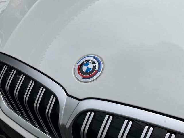 Bmw 3 SERIES 2022-11 3135-5