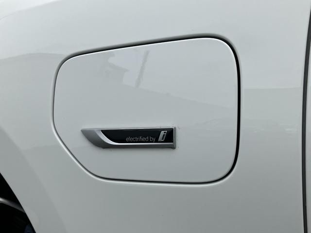 Bmw 3 SERIES 2022-11 3135-8