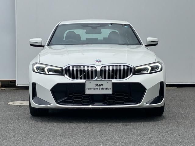 Bmw 3 SERIES 2022-11 3135-3