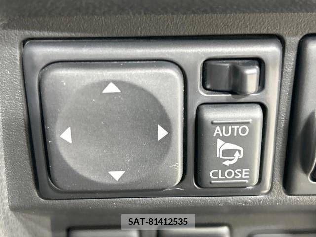 Nissan JUKE 2013-11 320500-7