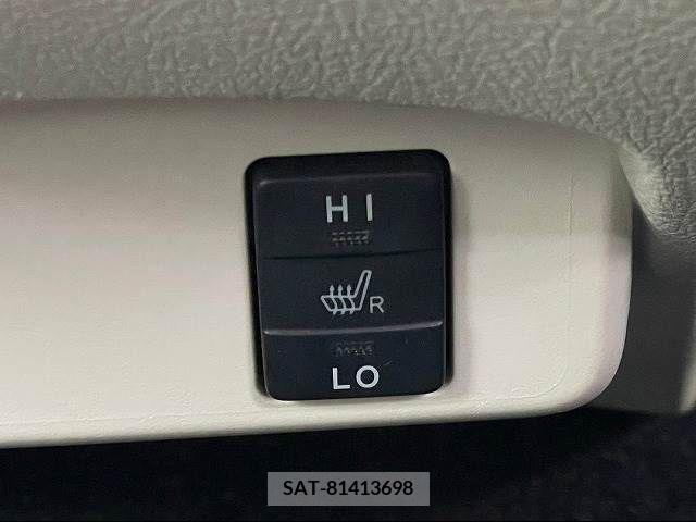 Toyota SIENTA 2016-05 220498-5