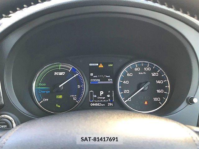Mitsubishi OUTLANDER PHEV 2018-11 303546-7