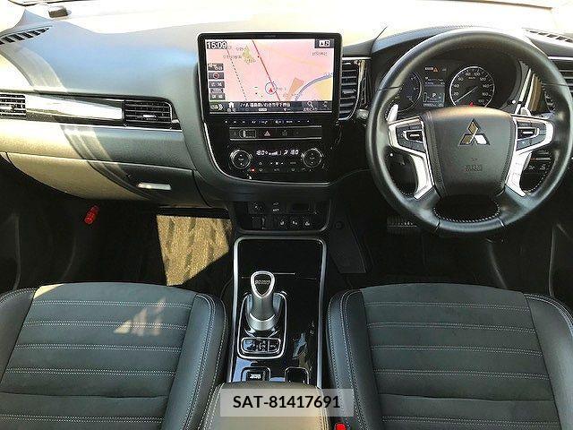 Mitsubishi OUTLANDER PHEV 2018-11 303546-1