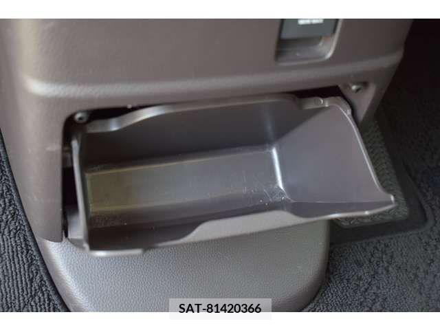 Honda N BOX 2017-10 342676-12