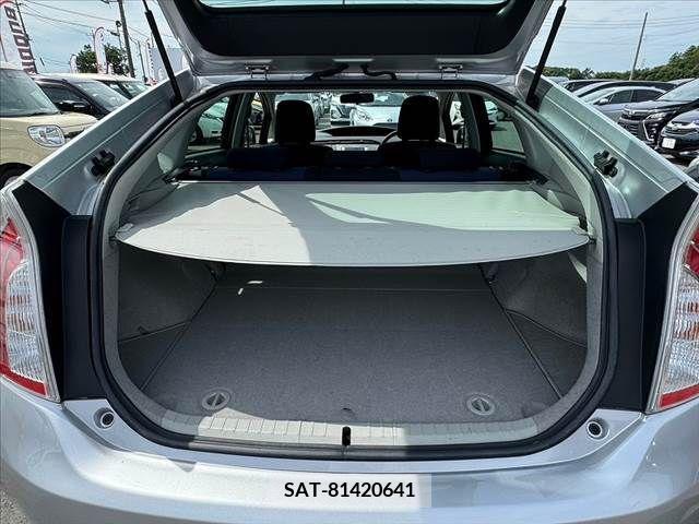 Toyota PRIUS 2013-09 322128-18