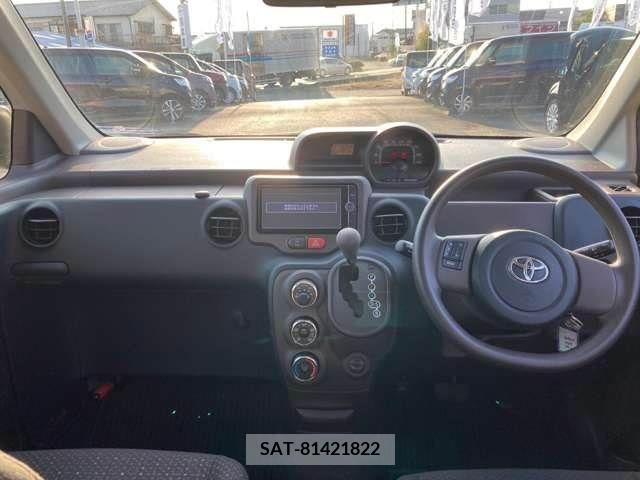 Toyota SPADE 2013-11 205450-8