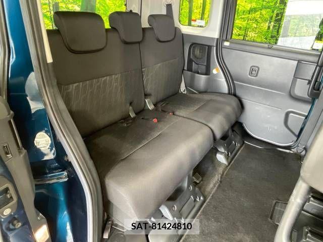 Toyota TANK 2017-10 311038-9