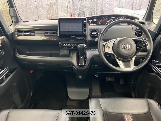 Honda N BOX CUSTOM 2019-05 212179-6