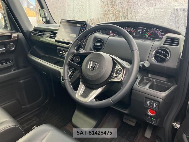 Honda N BOX CUSTOM 2019-05 212179-15