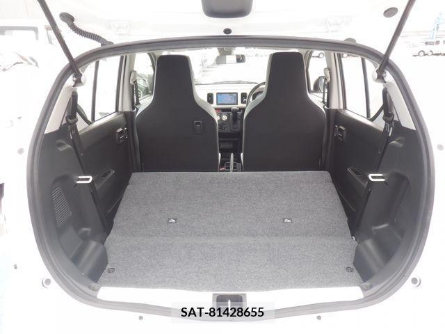 Suzuki ALTO 2019-02 305118-15