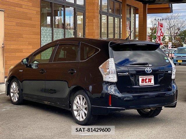 Toyota PRIUS ALPHA 2012-03 204783-8