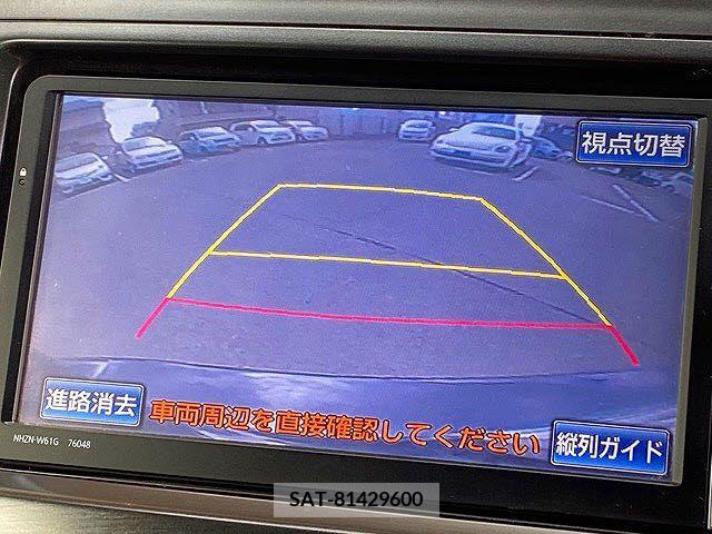 Toyota PRIUS ALPHA 2012-03 204783-11