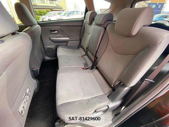 Toyota PRIUS ALPHA 2012-03 204783-18