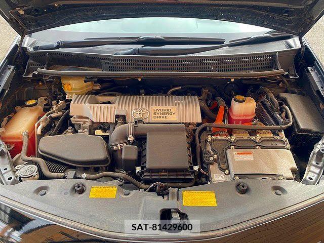 Toyota PRIUS ALPHA 2012-03 204783-27