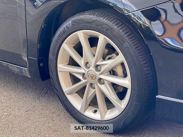 Toyota PRIUS ALPHA 2012-03 204783-26