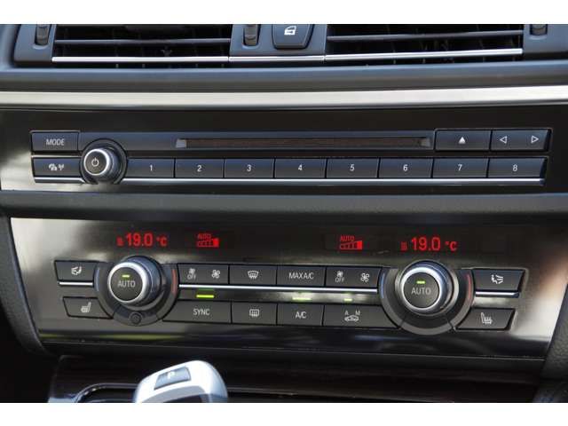 Bmw 5 SERIES 2014-10 2204-11