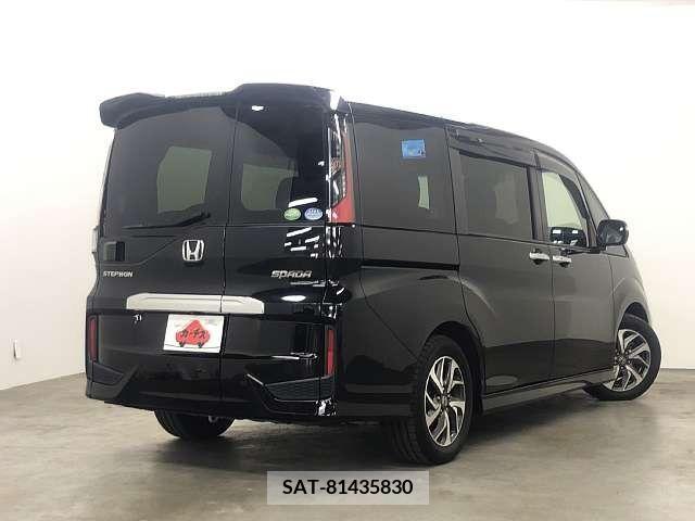 Honda STEP WGN 2015-11 324676-2