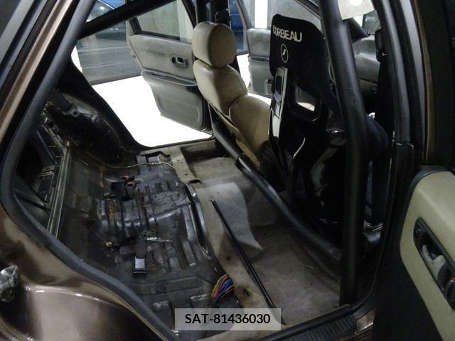 Nissan CEFIRO 1991-09 263924-9