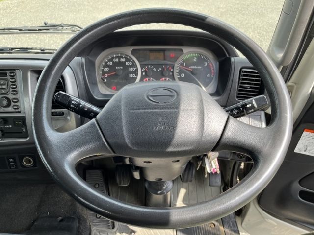 Hino RANGER 2011-02 6687-19