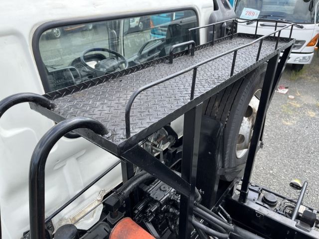 Hino RANGER 2011-02 6687-16