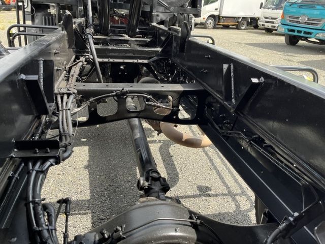 Hino RANGER 2011-02 6687-13