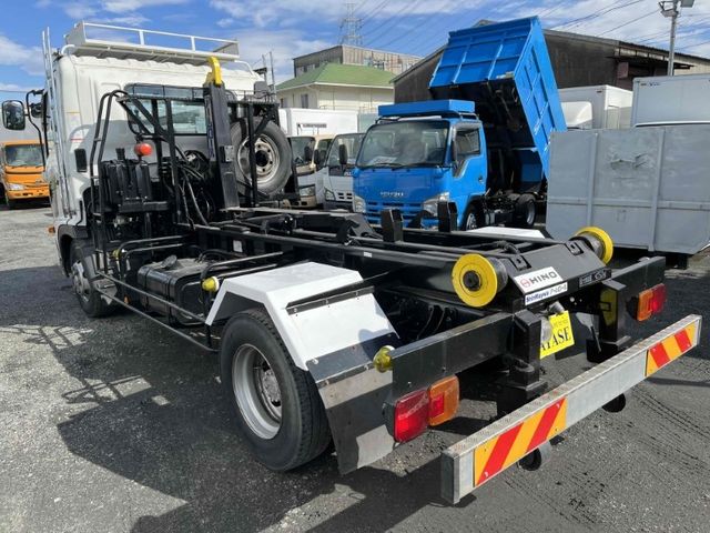 Hino RANGER 2011-02 6687-3