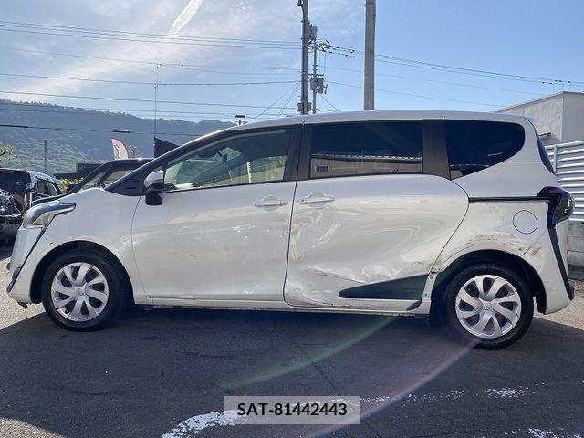 Toyota SIENTA 2017-06 285054-4