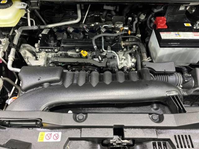 Toyota NOAH 2023-04 195212-19