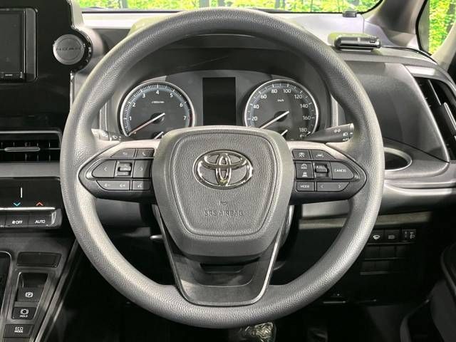 Toyota NOAH 2023-04 195212-11