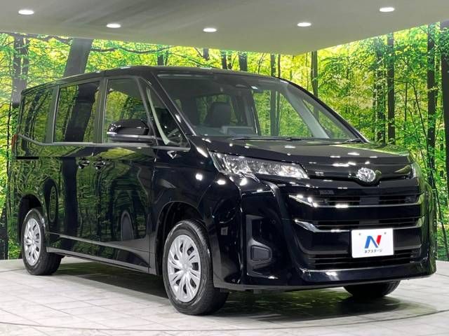 Toyota NOAH 2023-04 195212-17