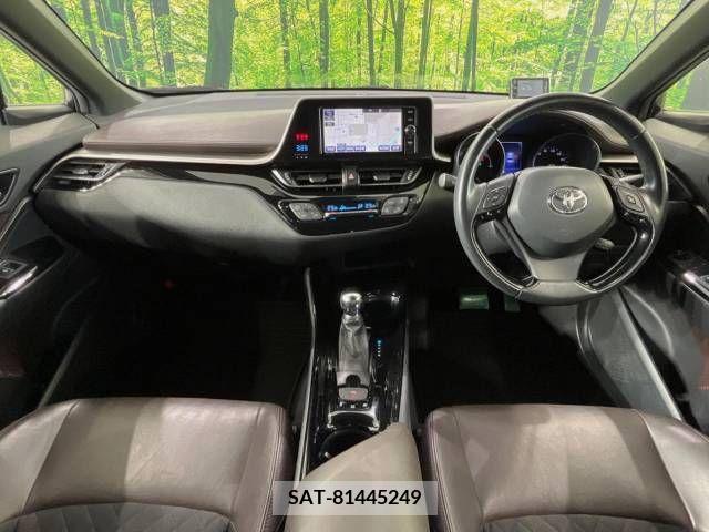 Toyota C-HR 2017-12 357843-1