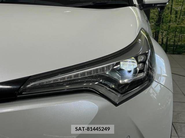 Toyota C-HR 2017-12 357843-12