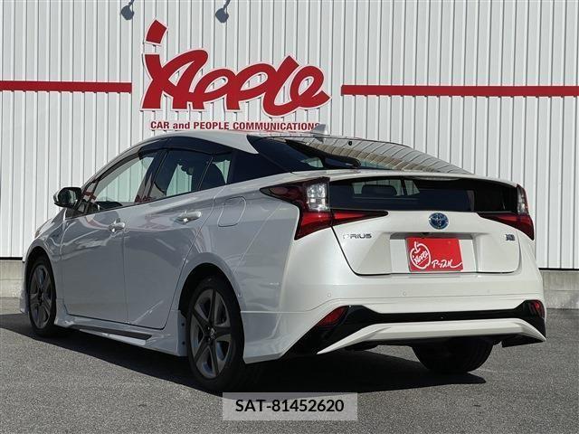 Toyota PRIUS 2019-05 212537-1