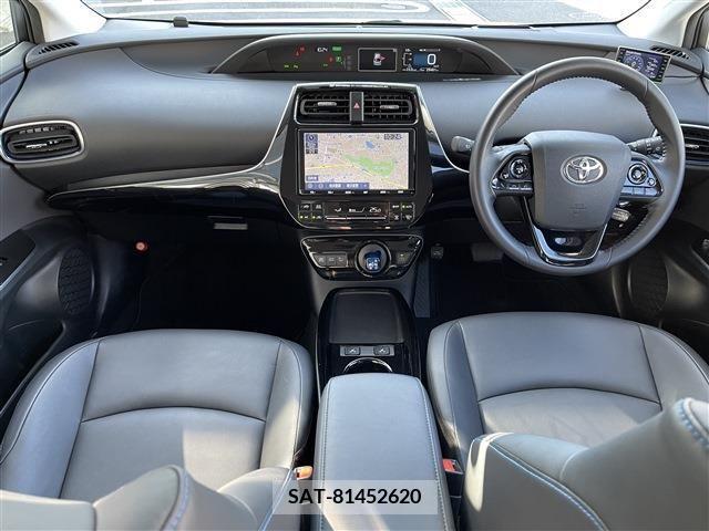 Toyota PRIUS 2019-05 212537-4
