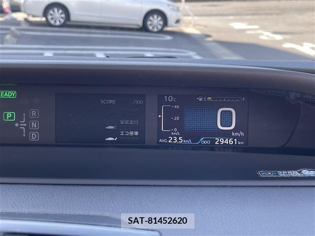 Toyota PRIUS 2019-05 212537-6