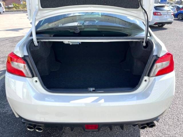 Subaru WRX STI 2017-11 182312-16