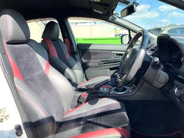 Subaru WRX STI 2017-11 182312-10