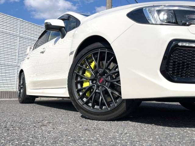 Subaru WRX STI 2017-11 182312-13