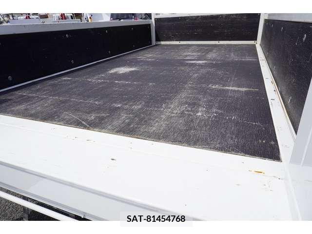 Mazda TITAN 2013-05 228659-19