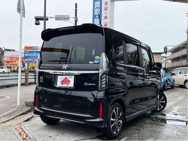 Honda N BOX CUSTOM 2019-12 187857-2