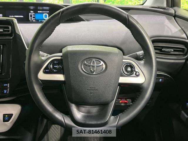 Toyota PRIUS 2018-05 322322-11