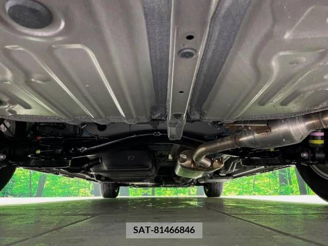 Toyota NOAH 2023-06 217403-19