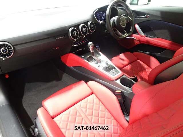 Audi TTS 2021-07 213526-9
