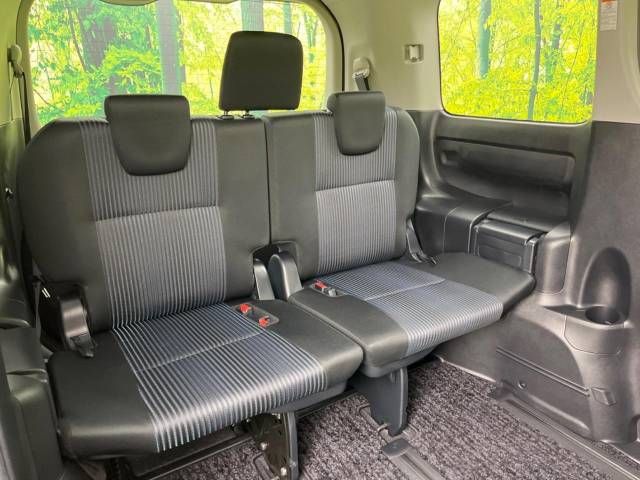 Toyota VOXY 2017-02 191732-10