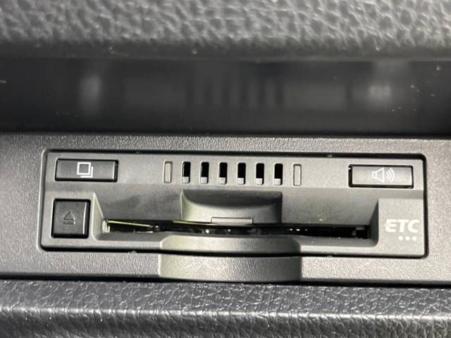 Toyota VOXY 2017-02 191732-7