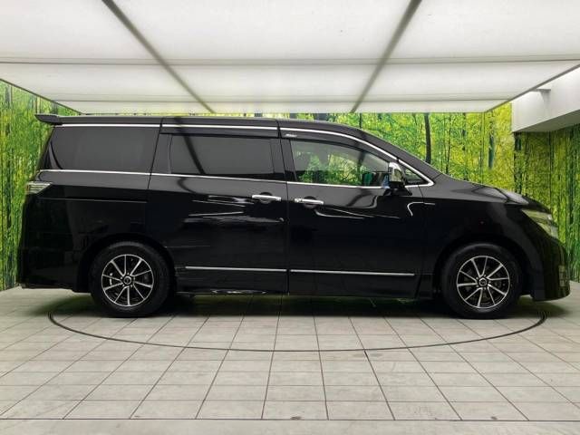 Nissan ELGRAND 2013-09 29120-17